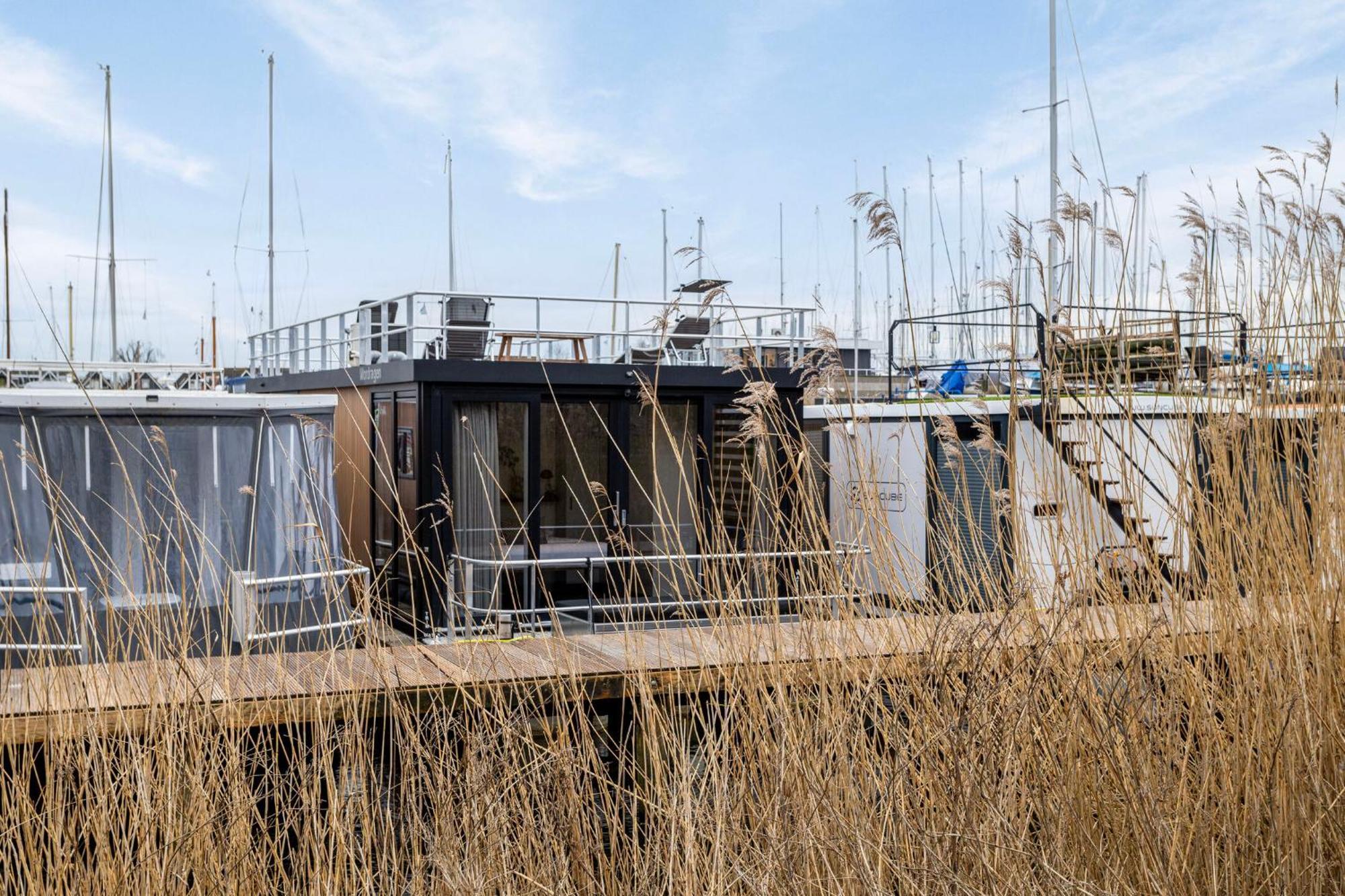 Luxurious Waterloft Near Beach And Centre By Weltevreden Experience Zeewolde Kültér fotó